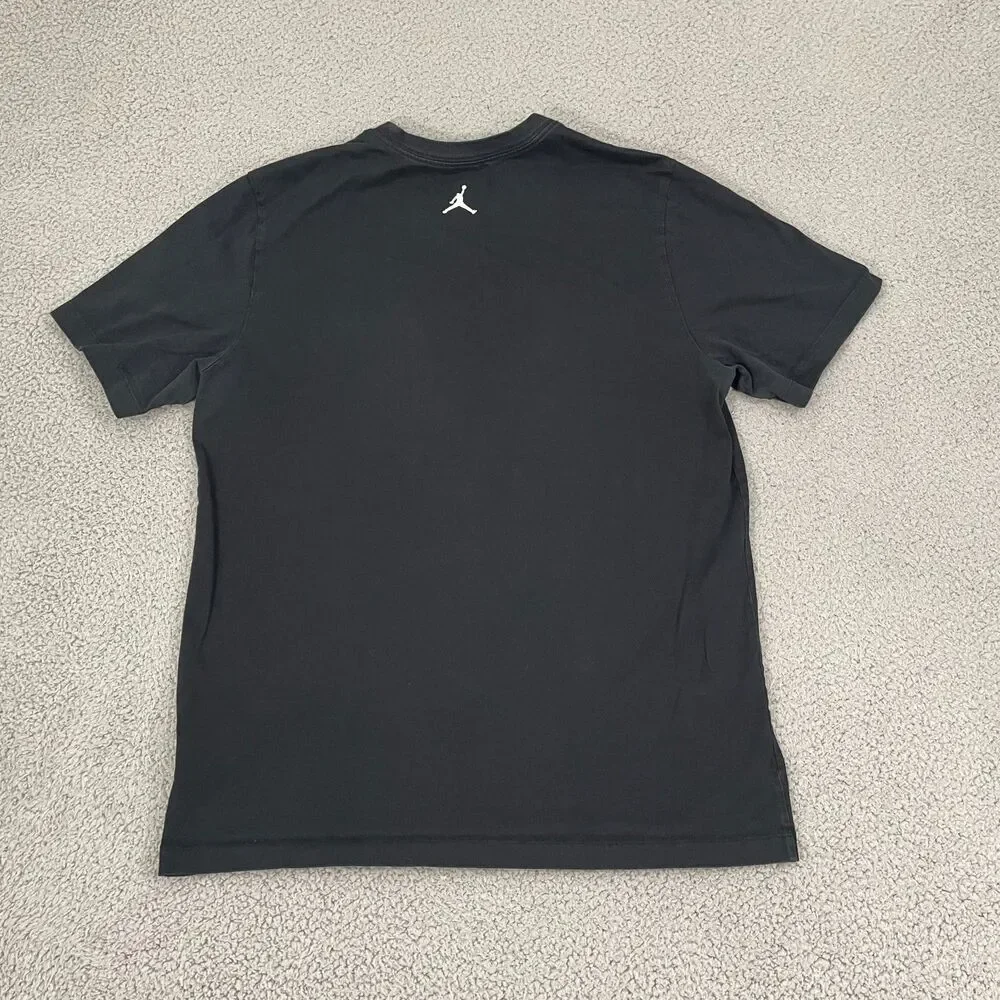 Air Jordan Flight Essentials Tee L Black Retro Jordan 1‎ Jumpman Short Sleeve